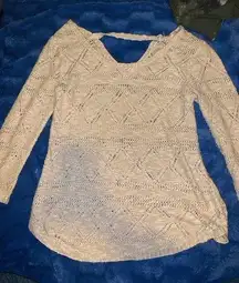 Tan Maurice’s medium sweater