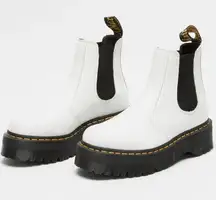 Dr. Martens 2976 Quad Smooth Leather Platform Chelsea White Boot Size 7