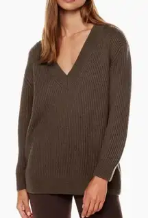 Aritzia Wilfred Roger Brown Oversized V-Neck Sweater Small
