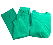 Jasmine & Ginger Green Plush 2-Piece Lounge Set