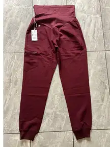 FIGS Scrub Pants Womens S Maternity Dark Red Zamora High Waisted Jogger Cargo