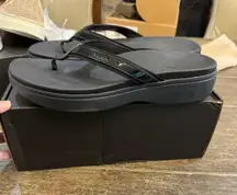 Vionic High Tide ll Black Patent Platform Size 13 Comfort Arch Support‎