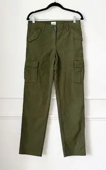 Aritzia  Free Glacier Cargo Pants in Fatigue Green sz 6