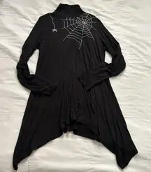 Vintage Black spider web turtleneck long sleeve handkerchief hem top Size large