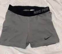 Gray Nike pro spandex