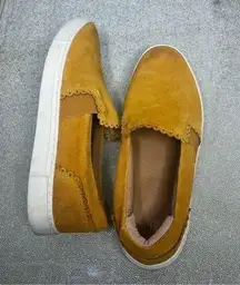 Frye Ivy Scallop Suede Slip On Sneakers Loafers Mustard Yellow Shoes  Size 9.5M