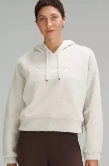Lululemon Textured Fleece Embroidered Logo Hoodie Bone Ivory Cream Cropped Sz 6