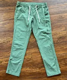 Vuori Green Women's Ripstop Athleisure Trendy Chic Gorpcore Pants Size Medium