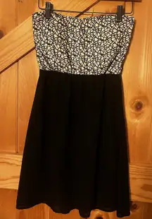 Body Central Woman's Small‎ Black Dress Above Knee New with tags