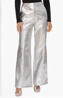 Avec Le Filles CROC Embossed Silver Wide-Leg Women's Pants Size 6 Lux Faux Leath