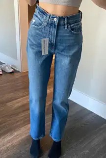 Old Navy mom jeans