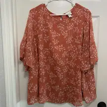 Ava & Viv Pink and White Blouse size 2X with flowy sleeves, like new