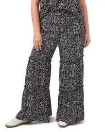 CeCe Wide Leg Black and White Pants