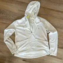 NWOT all in motion small fuzzy 1/4 zip pullover with two front pockets