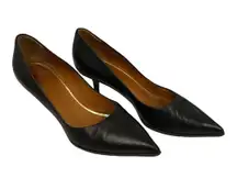 Givenchy Heels 7 Black Leather Pointed Toe Kitten Heel Gold Detailing Designer