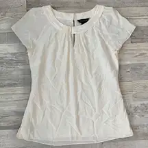 White House Black Market White 100% Silk Short Sleeve Blouse Sequin Detail E22