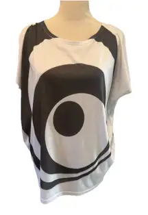 Go Couture White & Black Oversized T-Shirt SIZE M