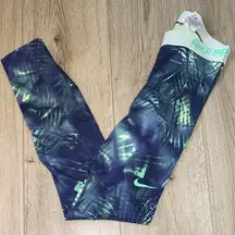 Nike pro Blue and Green tights Leggings