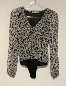 Abercrombie‎ & Fitch Thong Body Suit V Neck Floral Lined  black white Size XS