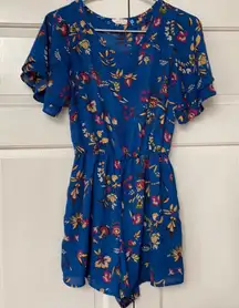 Sienna Sky Romper in Summer Blue Floral Print Small Bright Spring Shorts‎