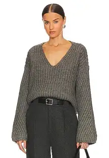 Song of Style Wool Blend V-Neck Ribbed Knit Charcoal Gray Sweater Size Large