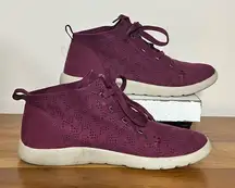Bearpaw Burgundy Gracie Microsuede Chukka Lightweight Sneaker Size 9
