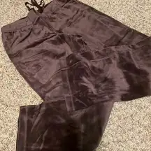 Oh Baby byMotherhood brown velour lounge pants size M