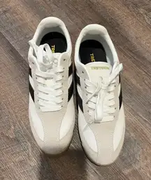 Tretorn sneakers