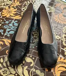 SALVATORE FERRAGAMO FLAT SHOE Sz: 9