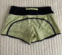 Lululemon Women Run Times Short 4" Dottie Dash Clarity Yellow Black Polka Dot 6
