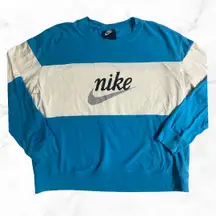 Nike Vintage Style Color-block Long-sleeve