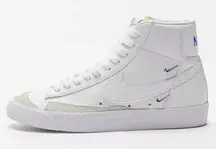 Nike Women’s Blazer Mid '77 SE Sisterhood in White Metallic Silver Size 8.5