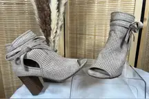 Francesca’s Peep Toe Booties, Size: 8.5