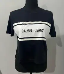 Calvin Klein Jeans crop t-shirt . Size‎ S