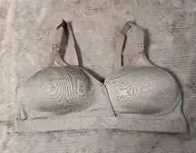 Playtex Womens Maternity & Nursing Shaping T-Shirt Wirefree Bra 4958 S