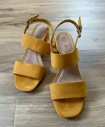 Like New Yellow Sandal Heels Size 7.5