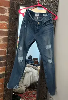 Skinny Ripped Jeans With Frayed Hem