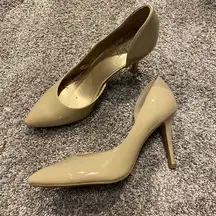 Womens nude heels size 10