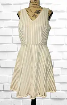 Apt.9 Women’s Size 8 White Lacey Sleeveless Fit & Flare Dress • Mesh Texture NWT