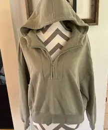 Green cropped Abercrombie hoodie