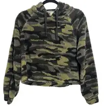 Hippie Love Pullover Hooded Cropped Lightweight Sweatshirt Camo Green Black L