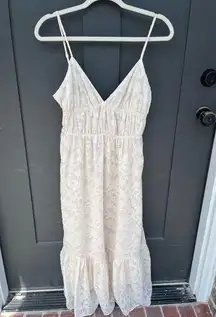 NWT SAGE The Label Jeanne Cream Lace Maxi Dress Size Medium