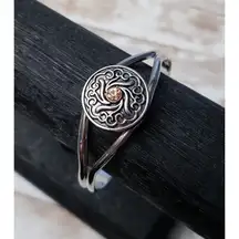 Cuff Bracelet with Pop Off Design