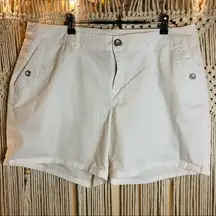 Lane Bryant white shorts. Size 18.