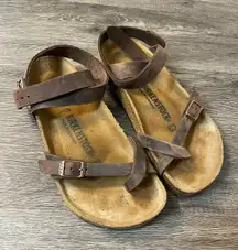 Sandal