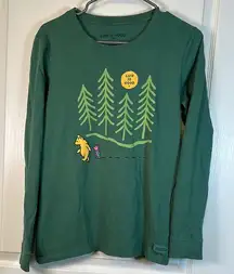 Life is Good Winnie Hiking Through the Woods Crusher Green LS Shirt Medium #1574