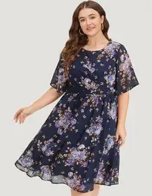 Size 14 - 16 • 1x •BloomChic Floral Print Pocket Round Neck Ruffle Sleeve Dress