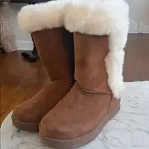 SO Brown Faux Fur Winter Boots