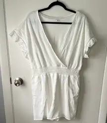 Eyeshadow White Flutter Sleeve Romper