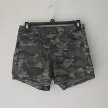 Vanilla Star Jeans Vanilla Star Camo Shorts